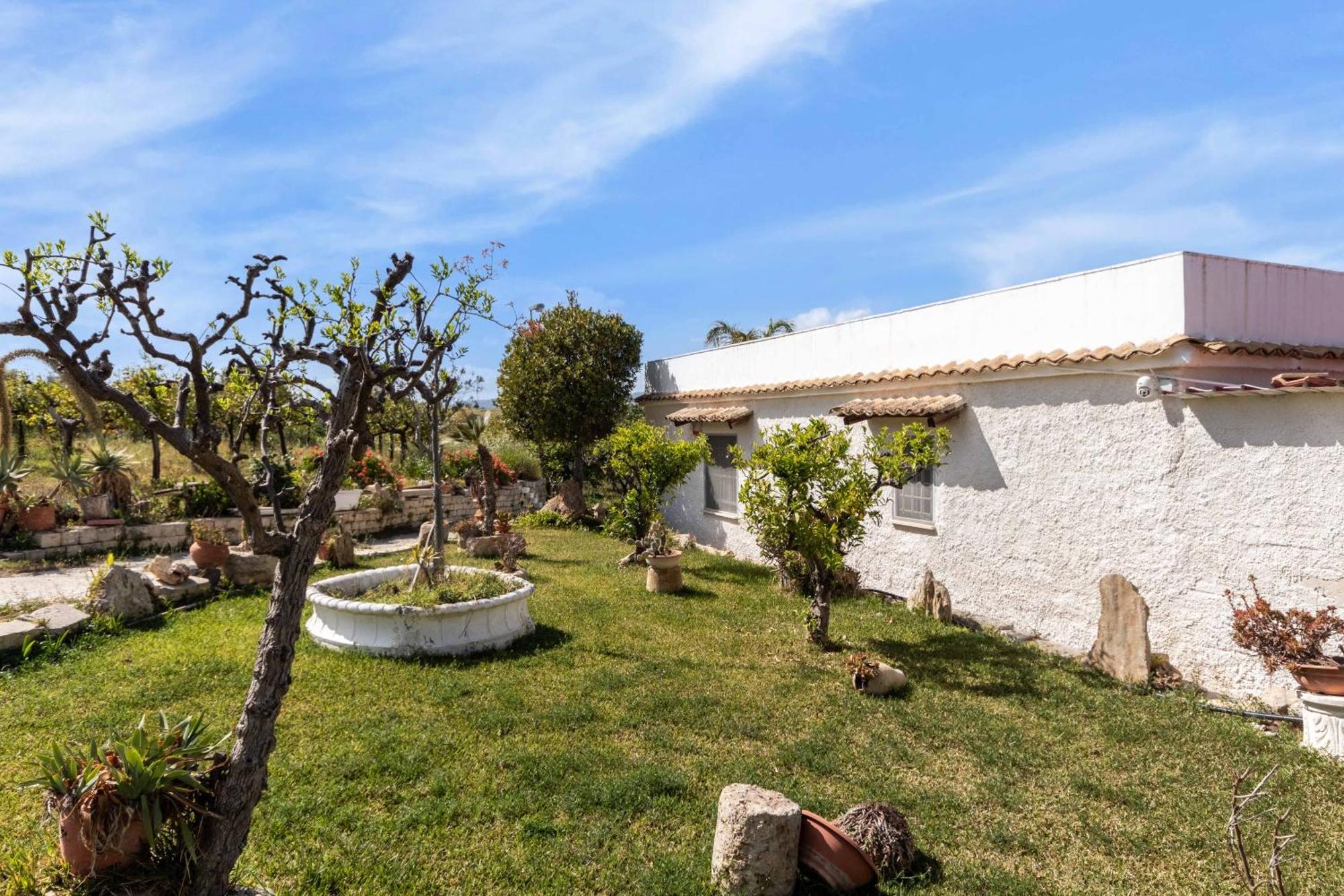 Villa Annamaria Noto Exteriör bild