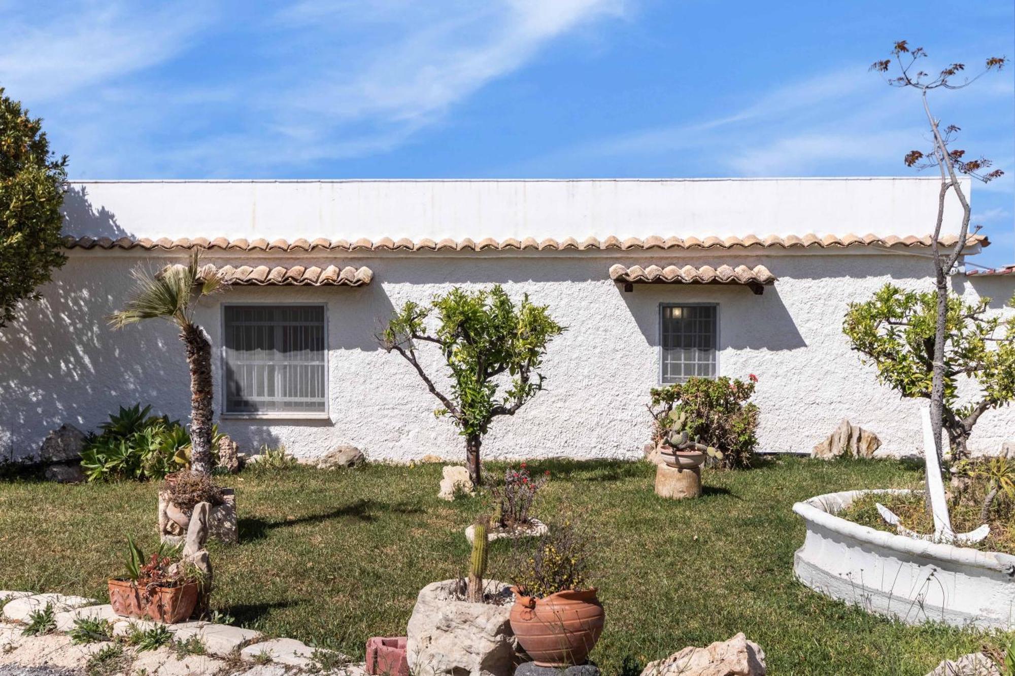 Villa Annamaria Noto Exteriör bild