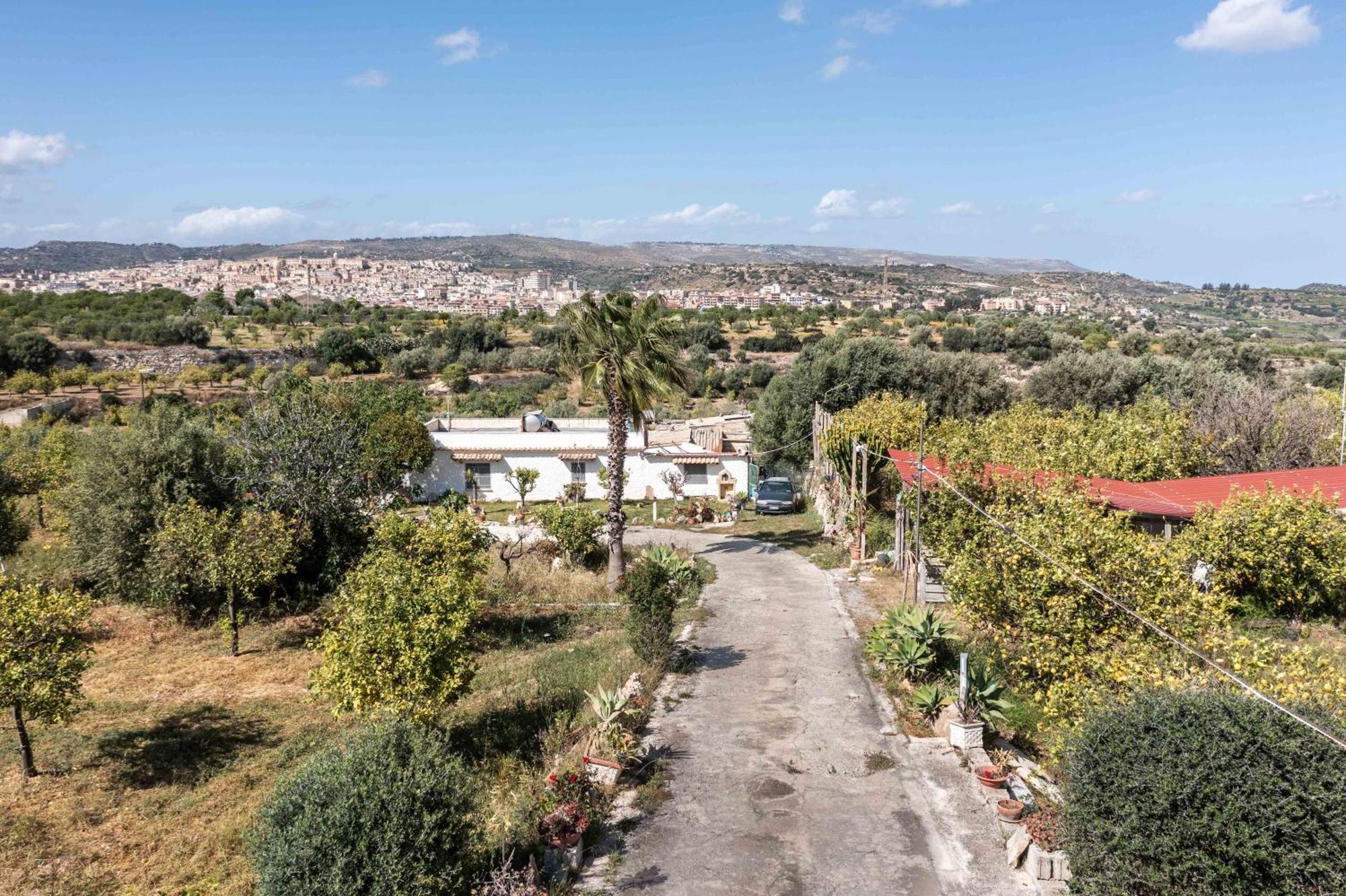 Villa Annamaria Noto Exteriör bild